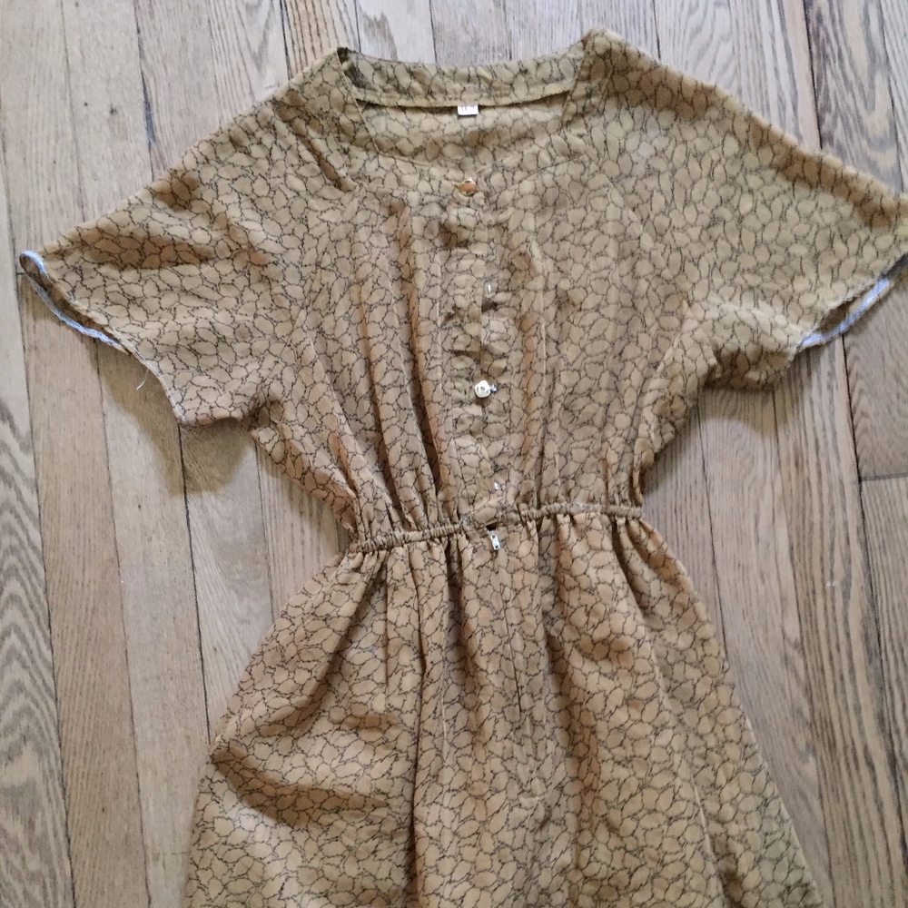 Last Chance: Mini Dress with Autumn Pattern